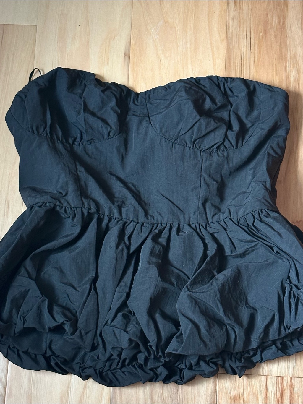 Forever 21 Black Strapless Peplum Bubble Hem Top